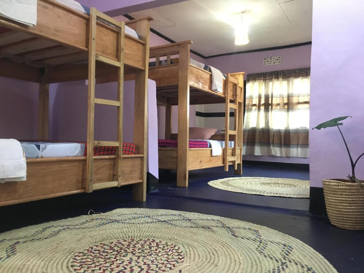Apartamento Ava Garden Backpackers Mto wa Mbu Exterior foto
